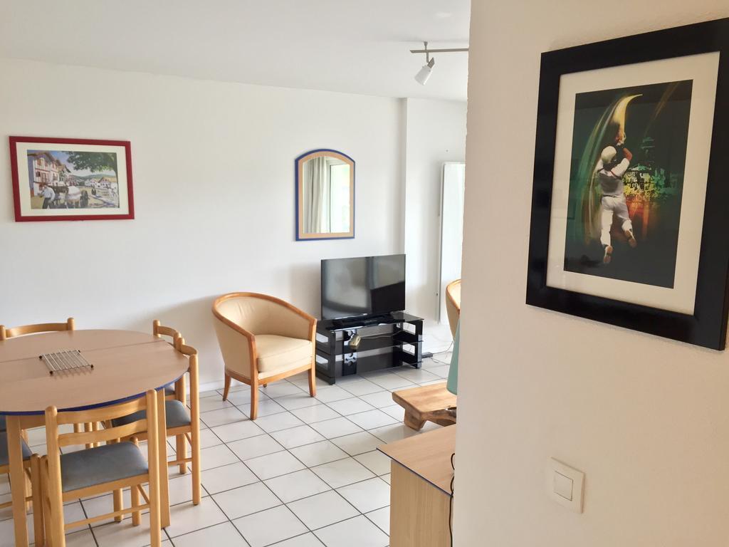 Residence Hoteliere Du Golf Сибур Екстериор снимка