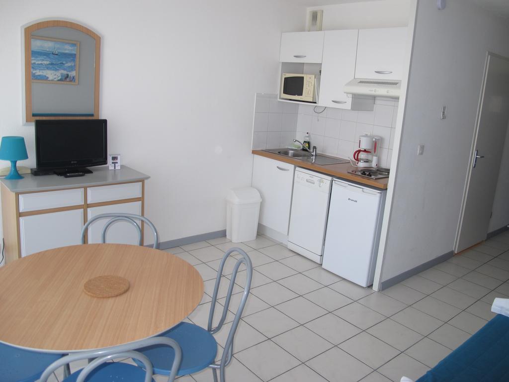 Residence Hoteliere Du Golf Сибур Екстериор снимка