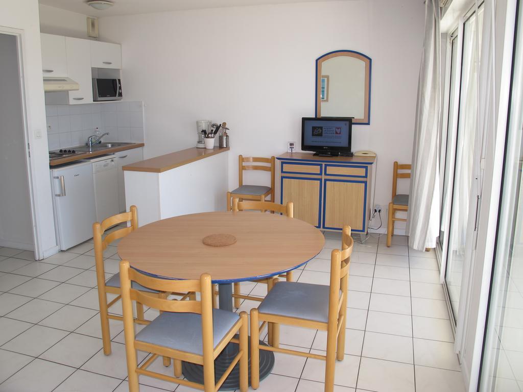 Residence Hoteliere Du Golf Сибур Екстериор снимка