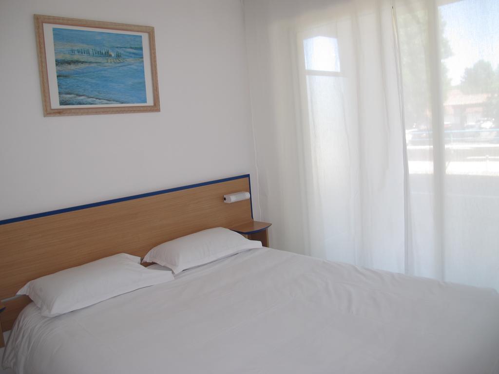 Residence Hoteliere Du Golf Сибур Екстериор снимка