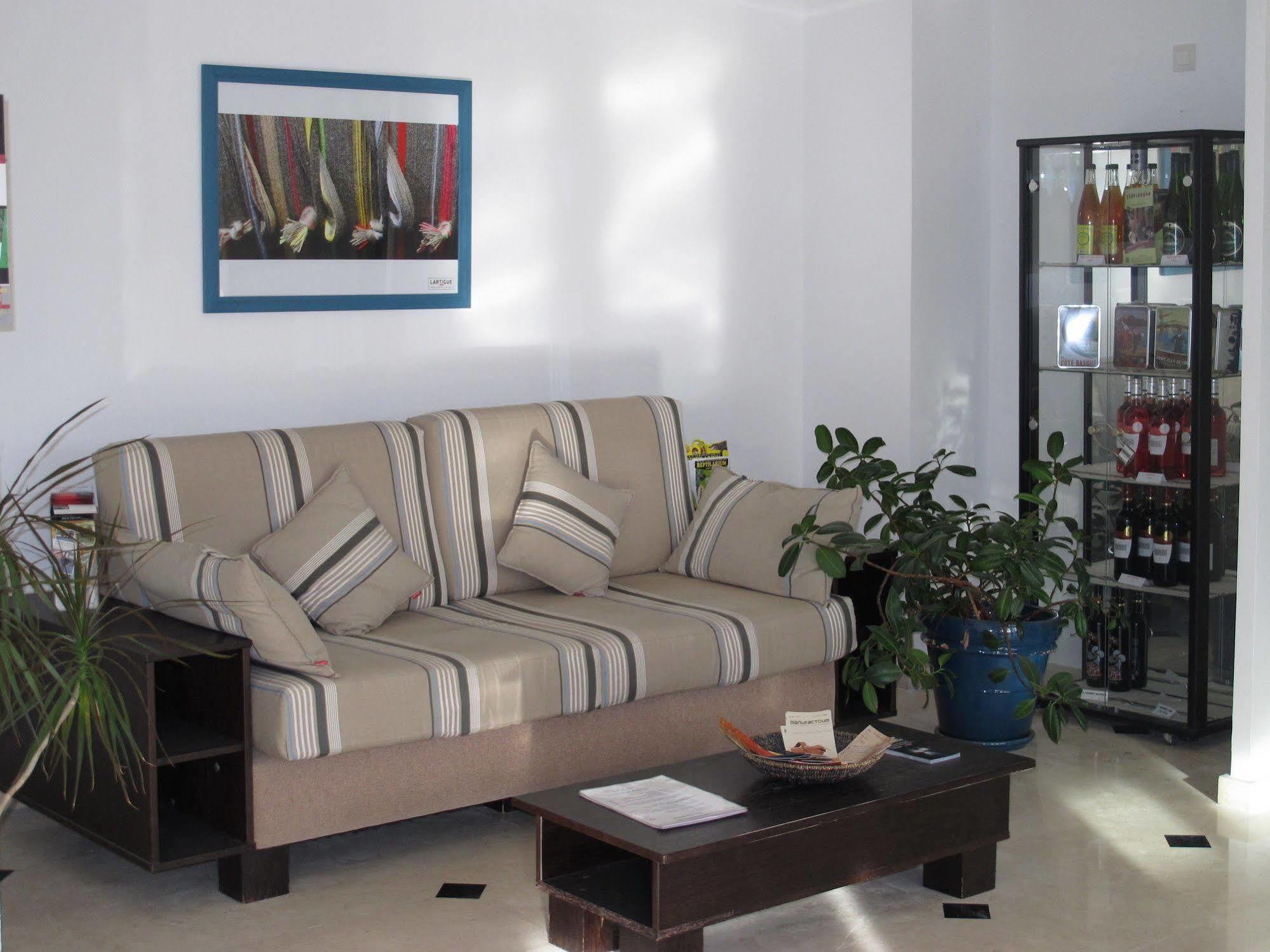 Residence Hoteliere Du Golf Сибур Екстериор снимка